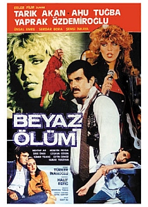 beyaz-olum-poster-1983